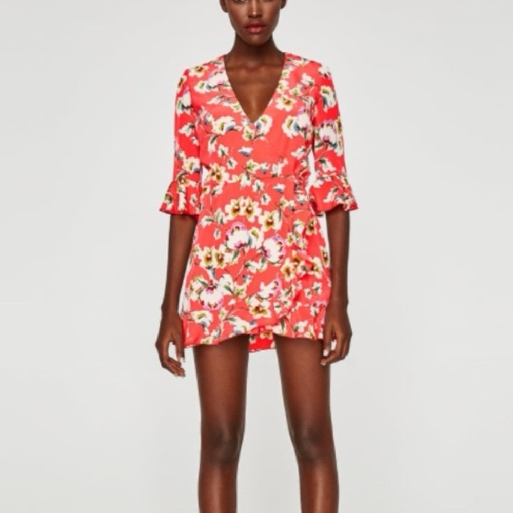 Zara coral orange flutter sleeve floral faux wrap ruffle romper dress size small